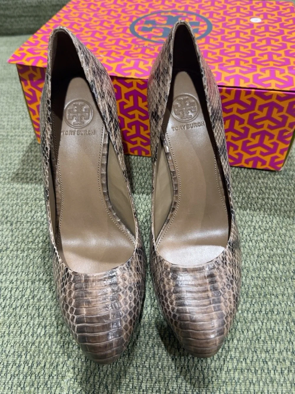 Tory Burch colorway included